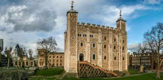 7 Top Things to See and Do at the Tower of London tower-london-header