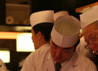 6 expériences culinaires à ne pas manquer à Tokyo tokyo_dining-ntop