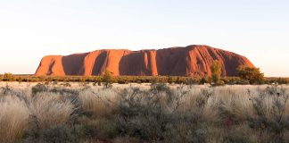 How to Survive the Drive to Uluru in Australia’s Red Center uluru_ayers_rock_australia-top